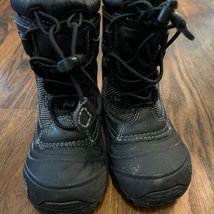 Size 10 North Face toddler boots